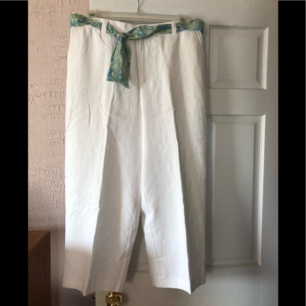 Misses Capris - Picture 2 of 4